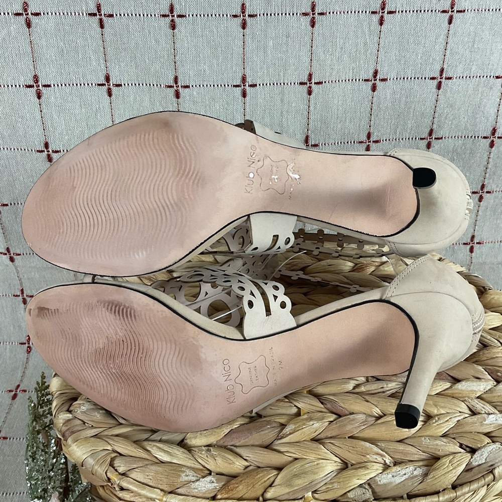 BHLDN Klub Nico “Antonia” Ivory Circular Laser Cutout Wedding Heels Shoes Sz 9 - Picture 5 of 11